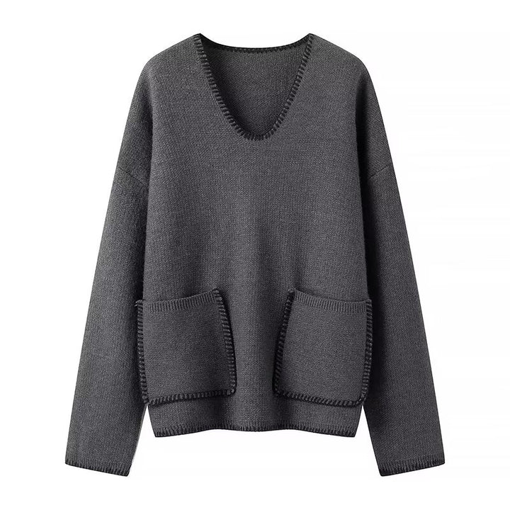 SOLUD - Charcoal Chic Wool-Blend V-Neck Pullover