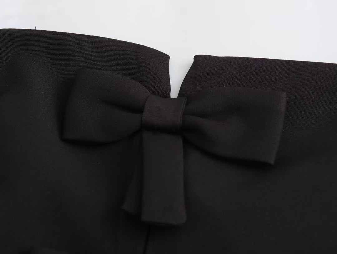 DENAI -  Elegant Strapless Bow Detail Jumpsuit