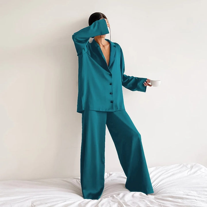 EFFEN - Silky Elegance Oversized Pajama Set