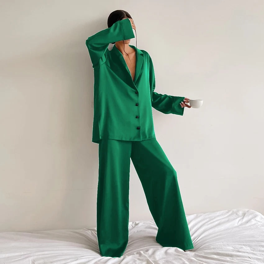 EFFEN - Silky Elegance Oversized Pajama Set