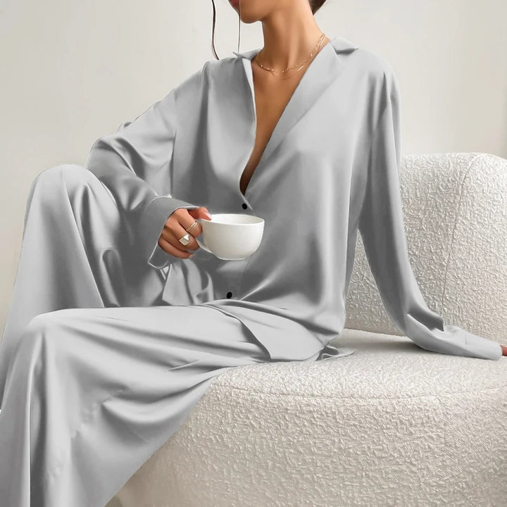 EFFEN - Silky Elegance Oversized Pajama Set