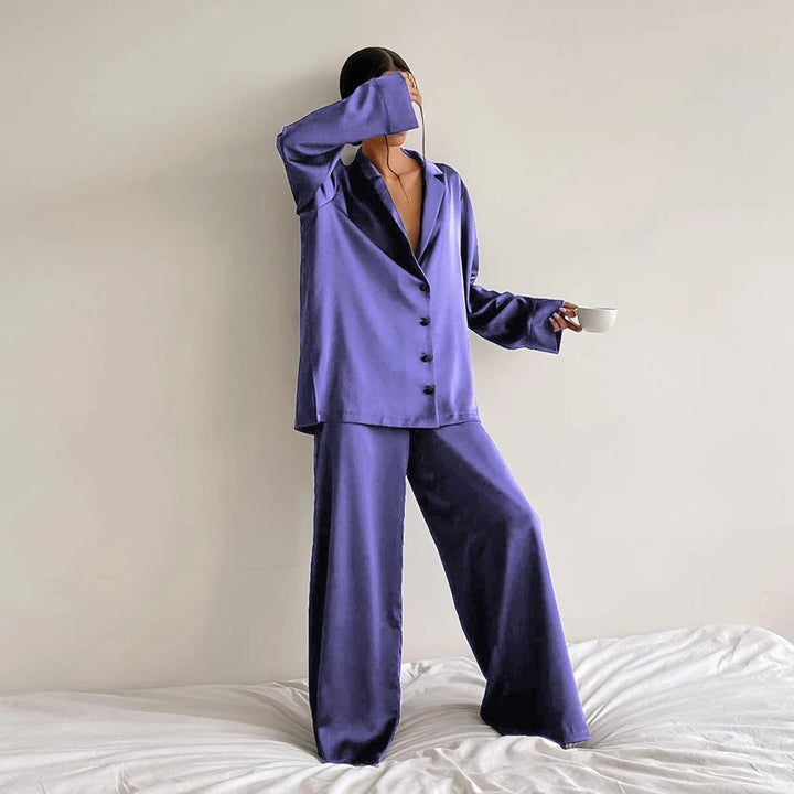 EFFEN - Silky Elegance Oversized Pajama Set