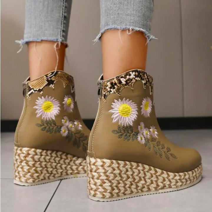 BUNTO - Elegant Floral Platform Ankle Boots