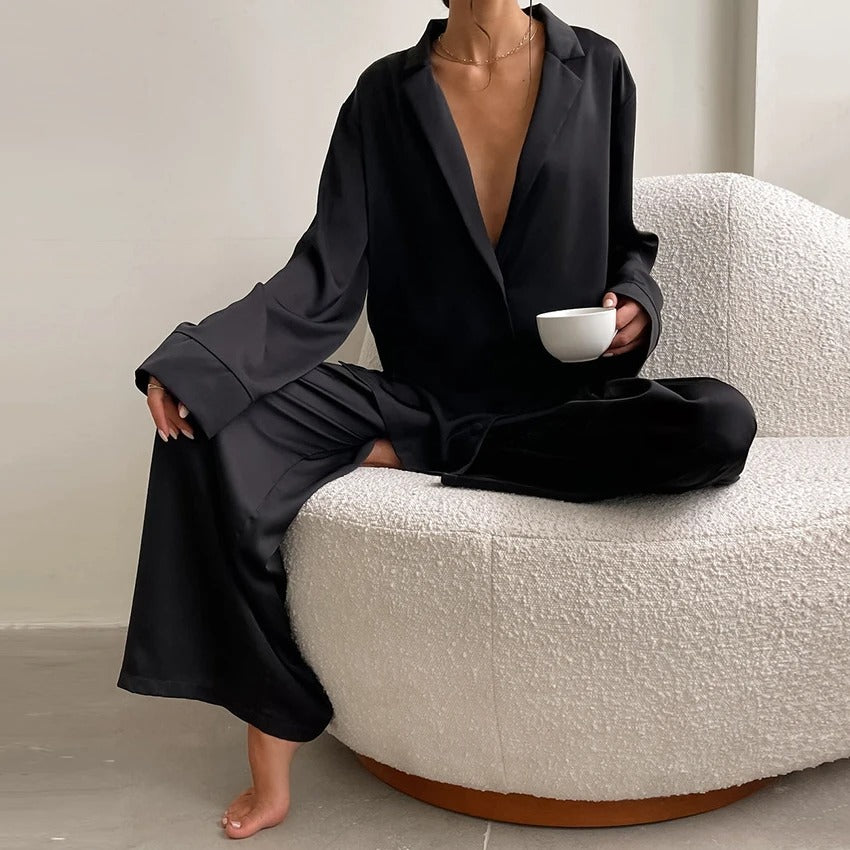 EFFEN - Silky Elegance Oversized Pajama Set