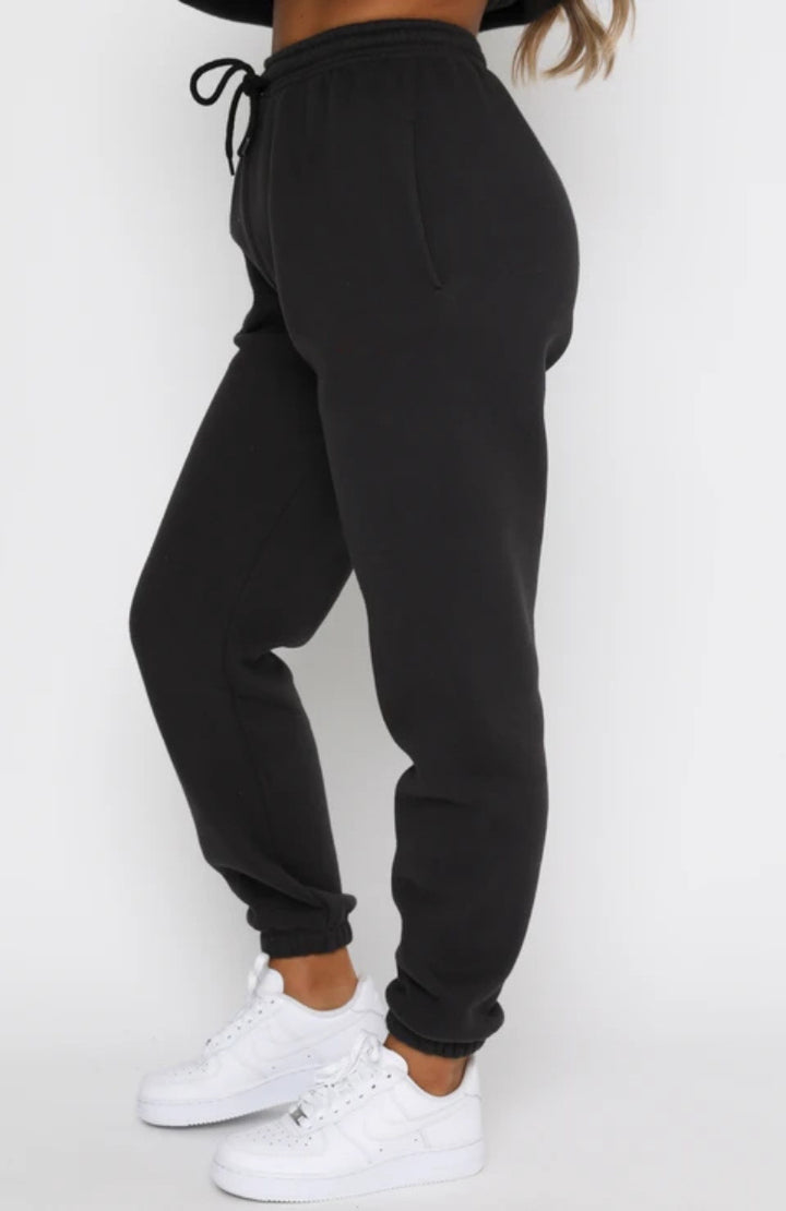 NOEMI - Cozy Joggers Set