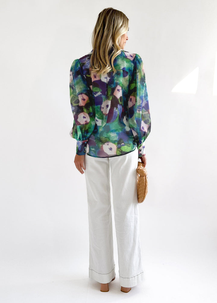 ALORA - Floral Print Long Sleeve Button Shirt