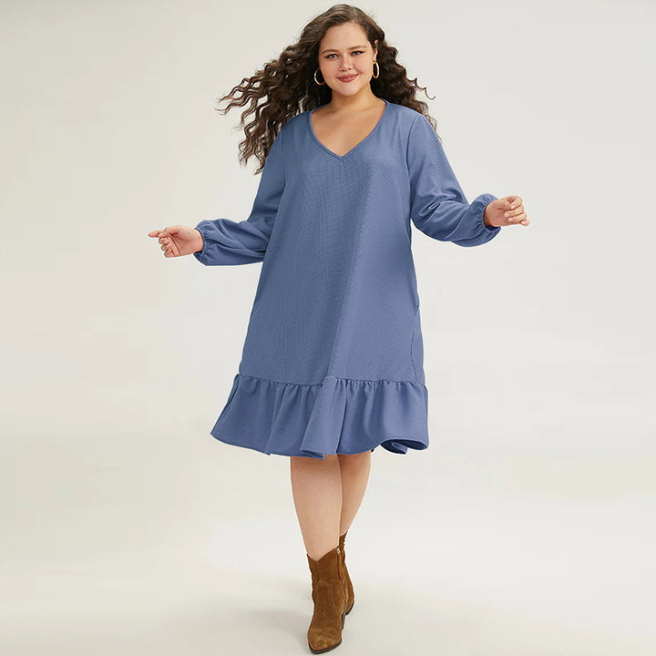 SADE - V-Neck Ruffle Hem Dress