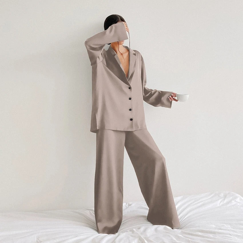 EFFEN - Silky Elegance Oversized Pajama Set