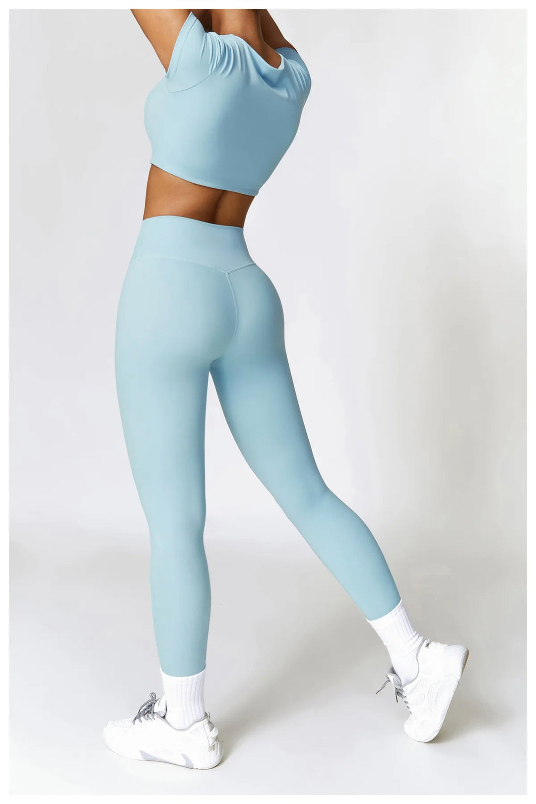 SPRT - Seamless Yoga Set With Crop Top