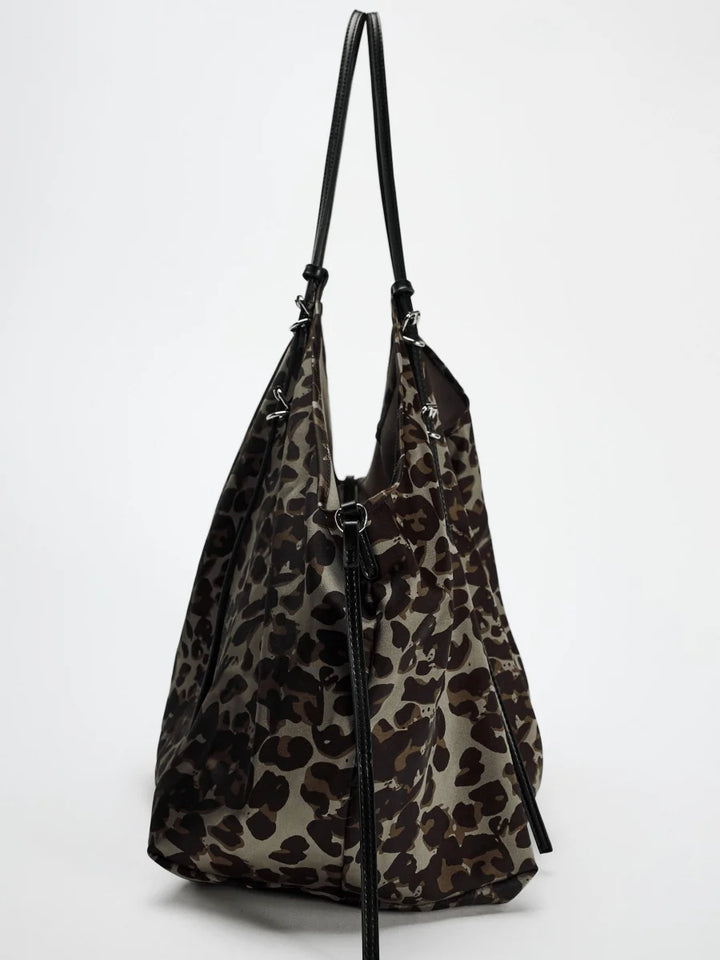 AMI - Leopard Print Tote Bag