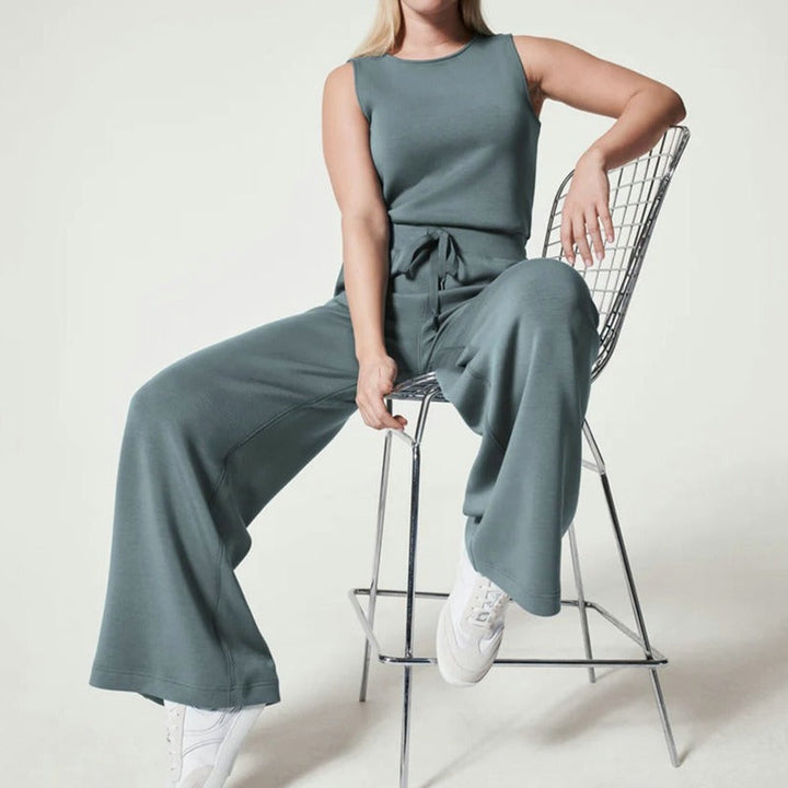 ISIDORE - Air Essentials Sleeveless Plain Jumpsuit